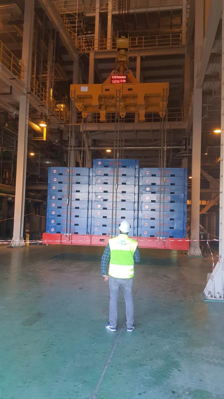 Static load test with regulatory weights — LGEN Casablanca
