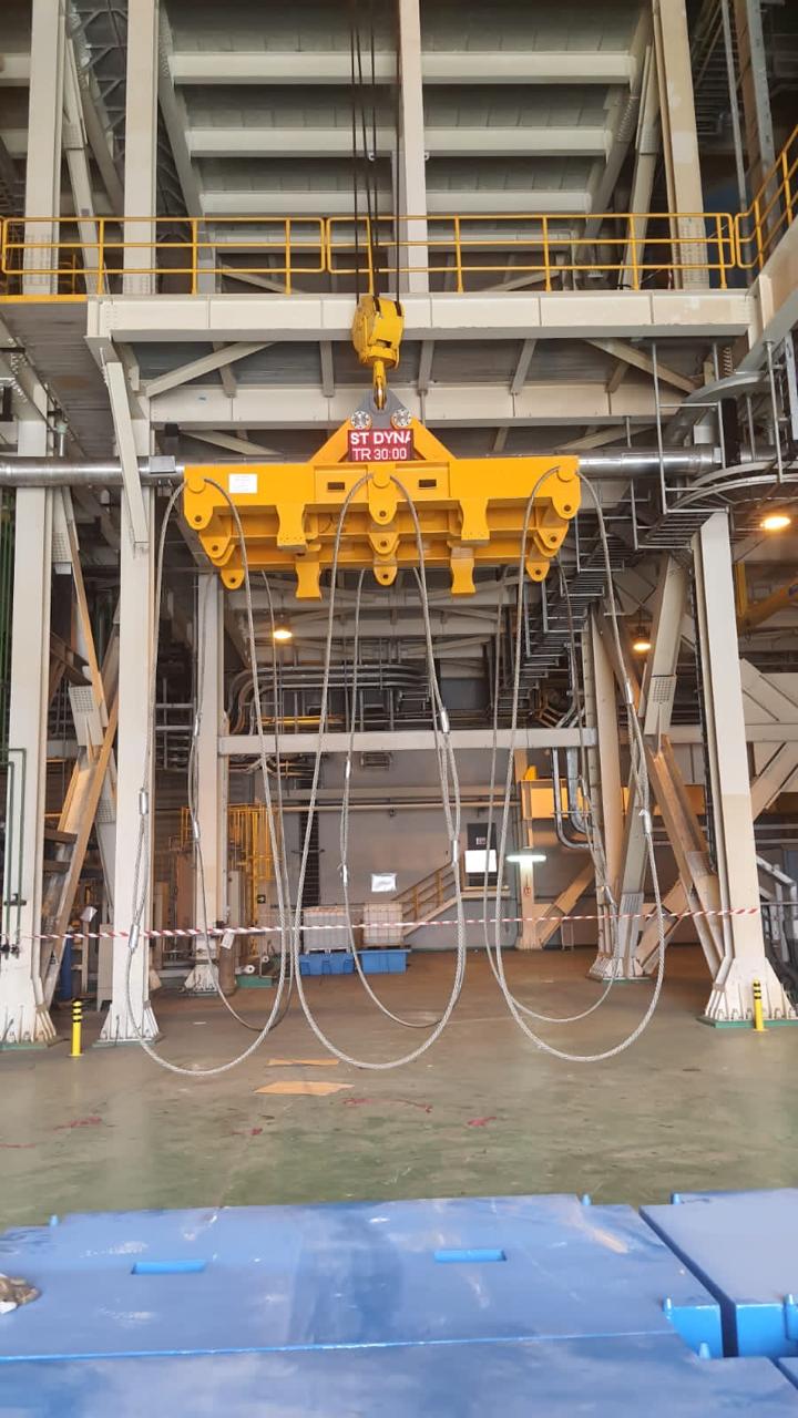 Regulatory test weights in storage area — LGEN Casablanca
