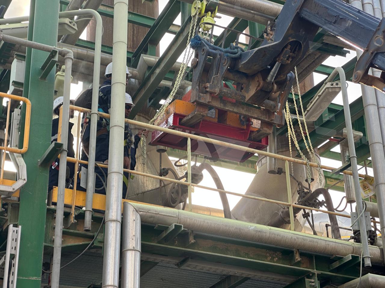 Regulatory test weight handled at client site — LGEN