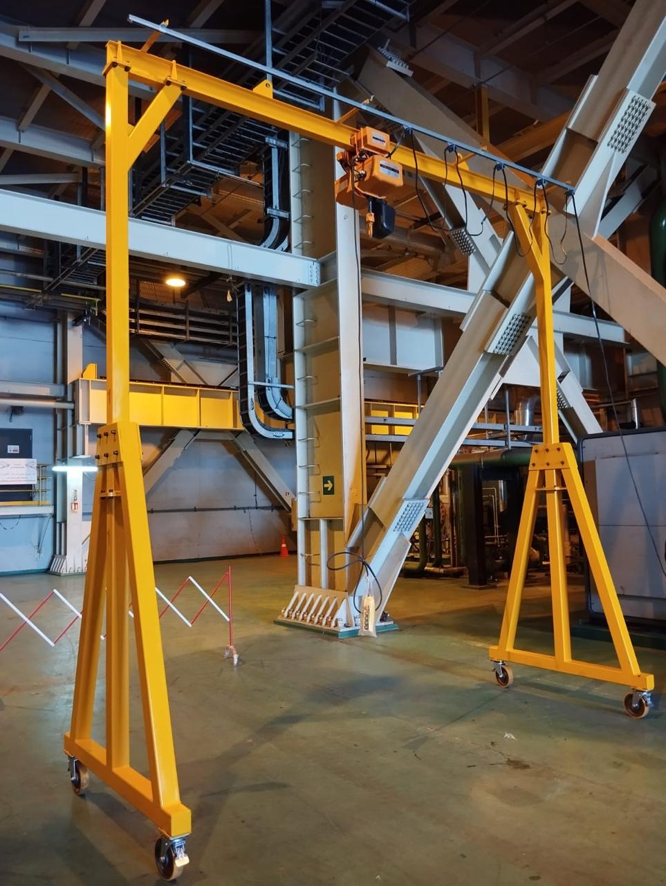 LGEN industrial overhead crane, full view, Morocco